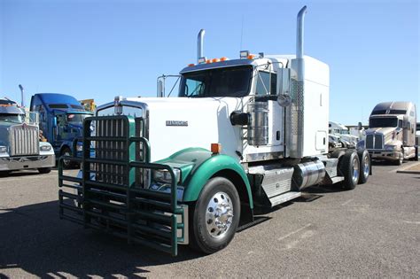 Paccar eventually relocated Peterbilt to new. . Kenworth phoenix